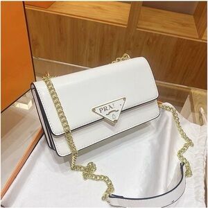 New women’s white fashion crossbody bag